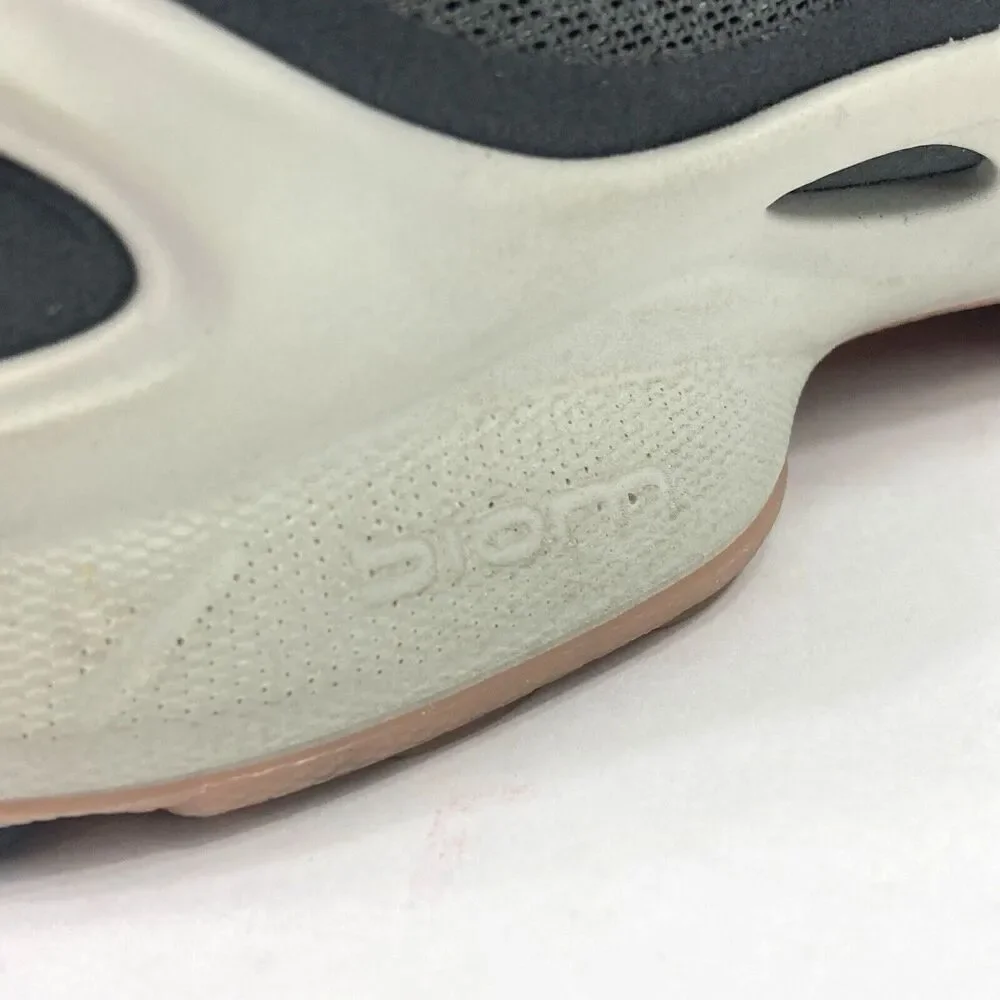 Ecco BIOM - Women's Sz 6 - Gray/Pink/Opalescent Green - Low Sneakers- 1810502703
